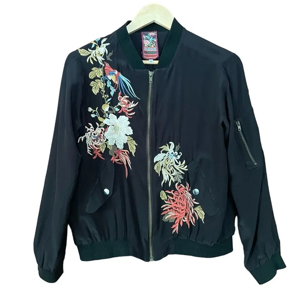 Johnny Was Bomber Jacket Embroidered Floral 100% Silk Black Size XS